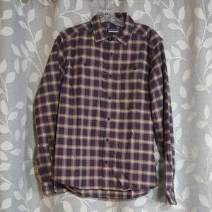 Patagonia Men's Casual Plaid Button Down Shirt size S